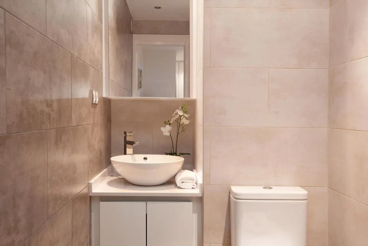 ברצלונה Apartment Industria