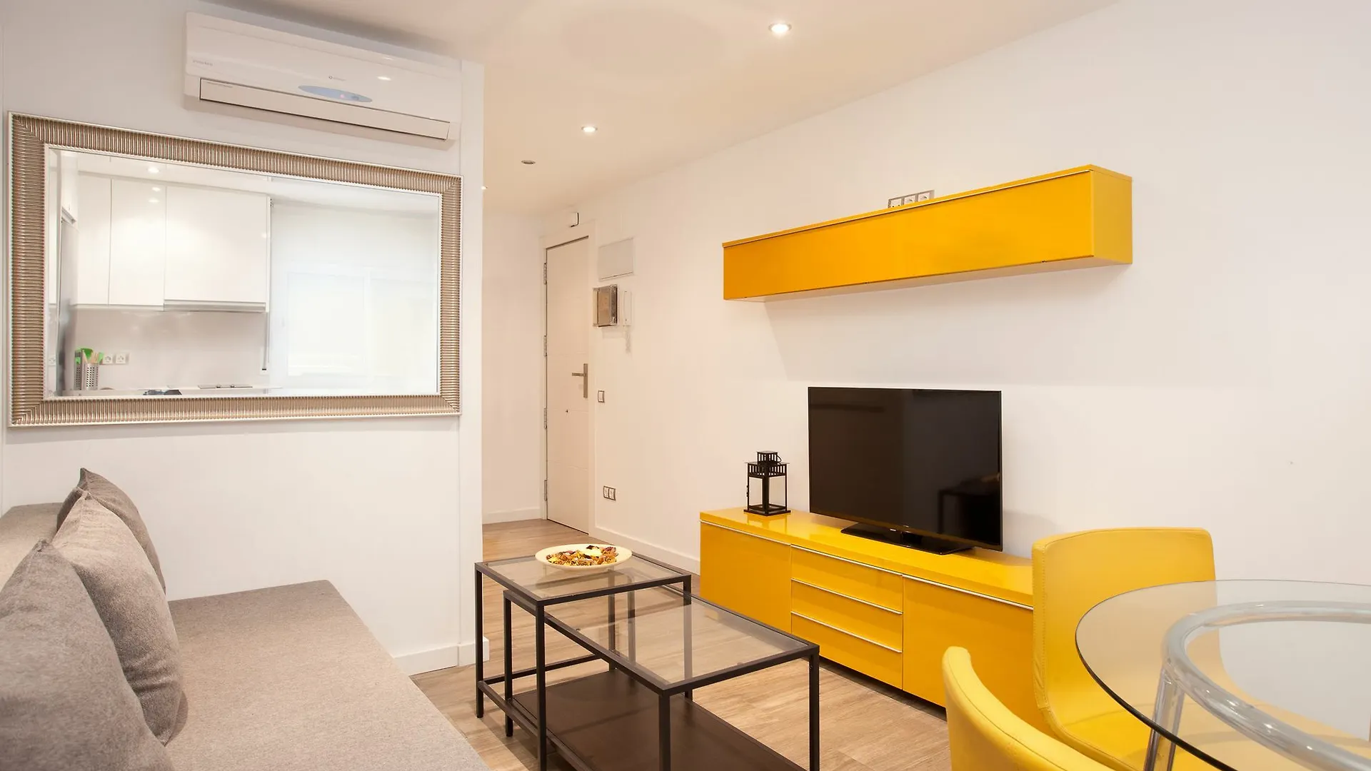 ברצלונה Apartment Industria